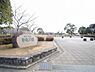 周辺：みどりが丘中央公園（緑ヶ丘近隣公園）まで450m
