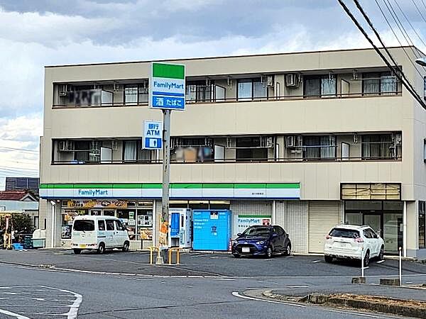ファミリーマート 酒々井駅前店まで2445m