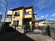 六地蔵駅より徒歩5分 築27年1ヶ月 2階建の賃貸物件