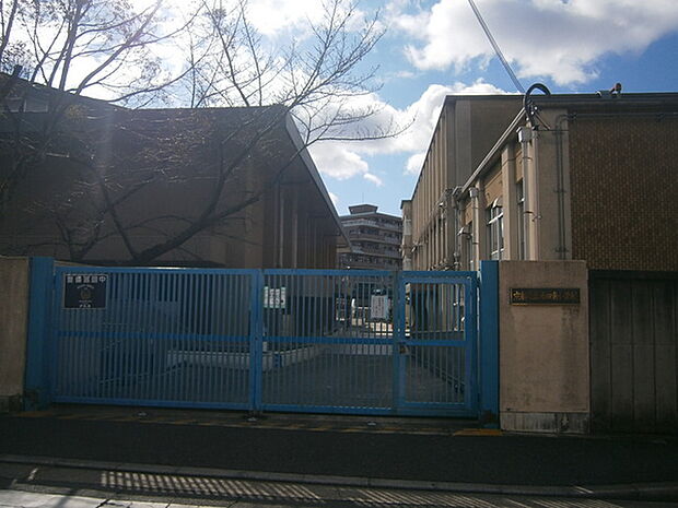 京都市立池田東小学校まで503m