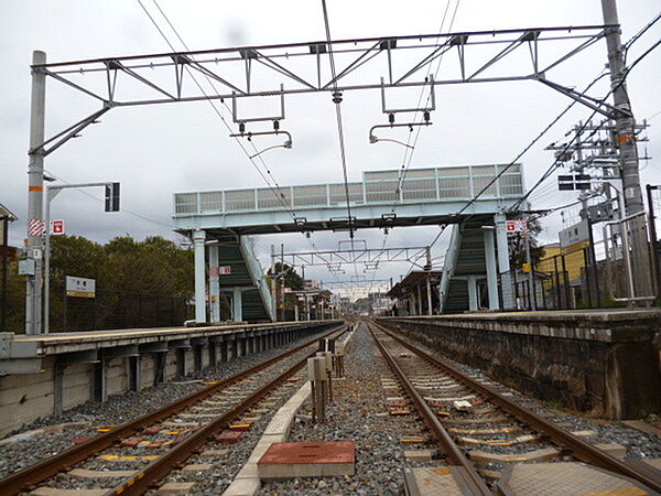 木幡駅(JR 奈良線)まで1000m