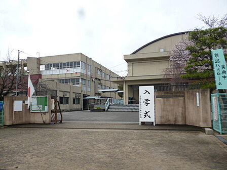 宇治市立西大久保小学校まで219m
