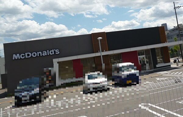 マクドナルド外環勧修寺店まで1009m
