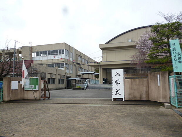 宇治市立西大久保小学校まで627m