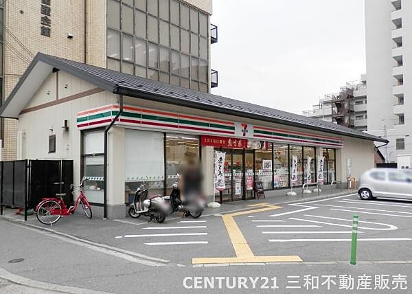 セブンイレブン京都西大路花屋町店まで317m、営業時間：24時間営業