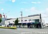 周辺：コレモ七条店まで505m、営業時間：24時間営業■駐車場（時間貸）・自転車・バイク利用可■ダイソー・クリーニング店併設■近隣にライフ・京都銀行有