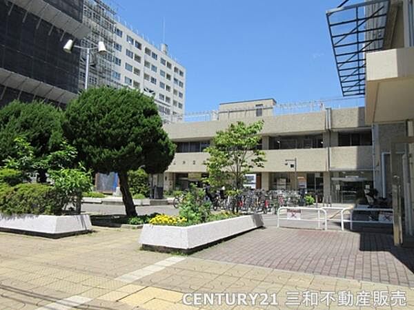 山科区役所まで1036m、営業時間：9：00～17：00定休日：土日