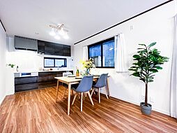 横浜市南区三春台　中古一戸建て