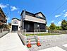 その他：～Exterior～  爽やかな青空の下に贅沢なほどに降り注ぐ陽光、豊かな居住性と、クオリティが見事に調和した住空間は、住まうことの喜びを感じさせてくれます。