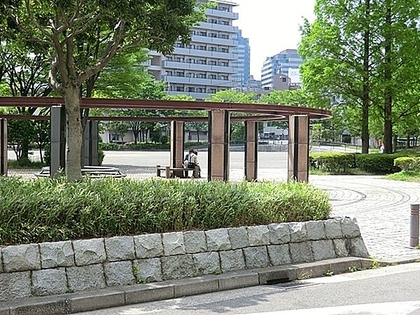 西久保町公園まで1300m、西久保町公園