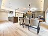 その他：【Living Dining】  室内はリフォーム済みの為、室内はとても綺麗です。そのまま入居可能です。