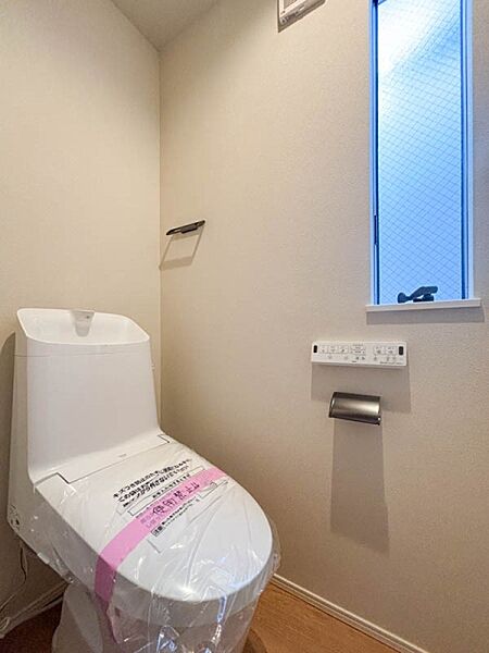 清潔感のあるトイレです