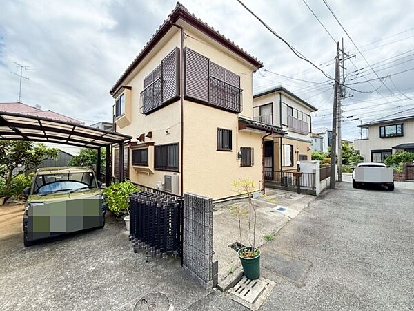 ここから始まる「日常」はご家族にとって大切で貴重な時間。少しでも豊かに、少しでも快適に。そんな想いから生まれた本邸宅は、これから先のお住まいをきっと支えてくれるはずです。