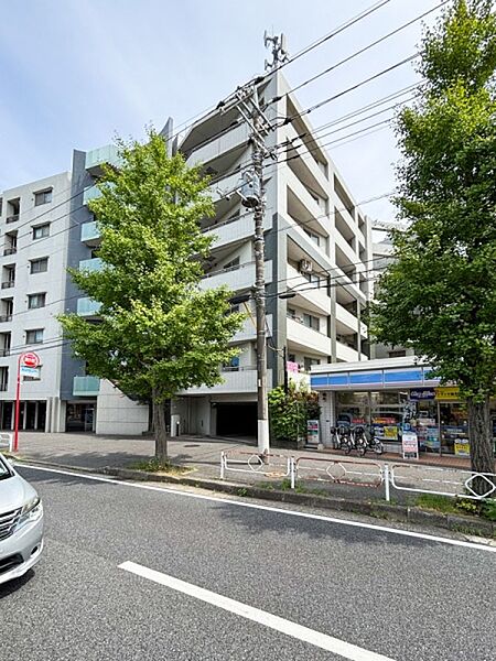 生活環境が整った暮らしやすい立地で快適な暮らしを。