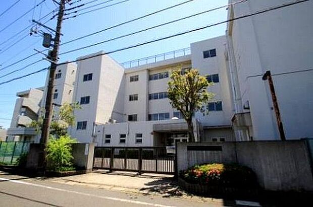 海老名市立柏ケ谷中学校まで1964m