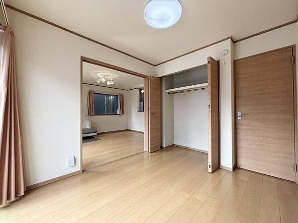 洋室5帖