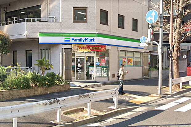 ファミリーマート上大崎店まで120m