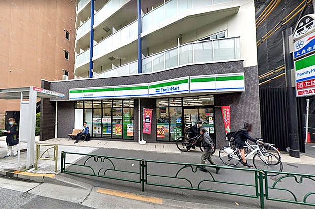 ファミリーマート大森東産業道路店まで230m