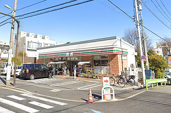 セブンイレブン...