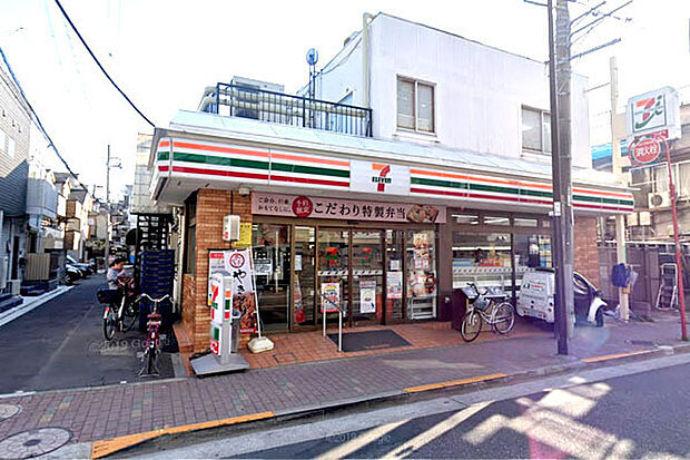 セブンイレブン蓮沼店まで270m