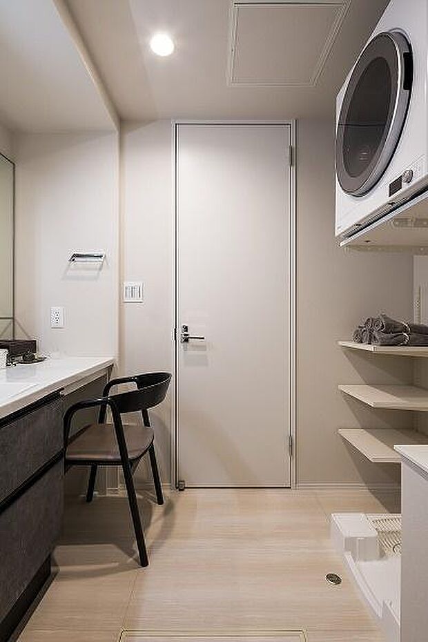 ガス衣類乾燥機「乾太くん」／たくさんの洗濯物を一度に乾燥できる9kgタイプ。ふっくらやわらかな仕上がりと低ランニングコスト、さらに家事の負担軽減と時短になります。