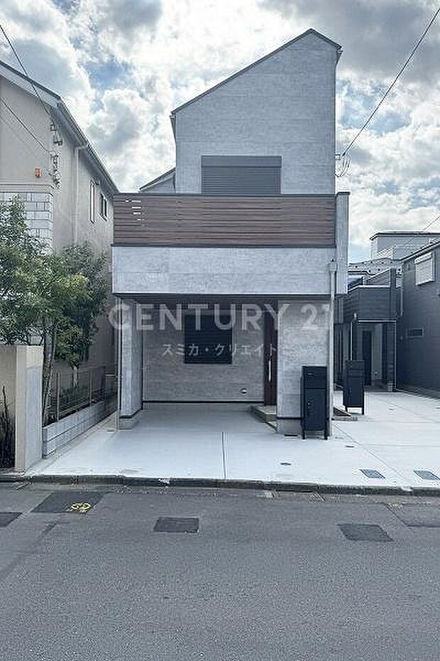 建物外観（2025.10撮影）