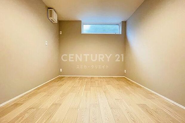 サービスルーム 約7.0帖／ウォークインクローゼット付きのお部屋ですっきりと暮らせます。