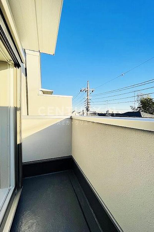 3階バルコニー／南向きにつき陽当たり良好です！