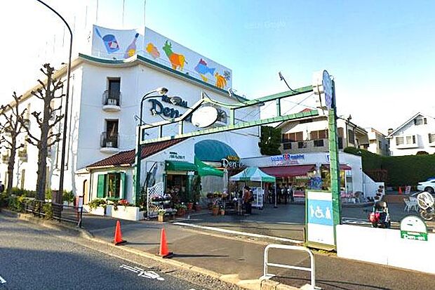 ナショナル田園まで1100m