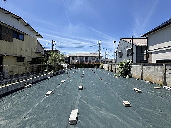 販売現地（2026.6撮影）／現地周辺は第一種低層住居専用地域の閑静な住環境です