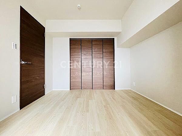 ベッドルーム 約7.2帖／家具配置のしやすいすっきりとした間取りです
