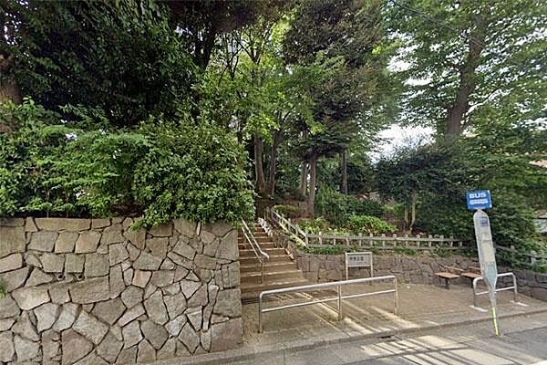 中根公園まで50m