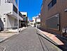 その他：前面道路／周辺は交通量も少なく落ち着いた住環境です。