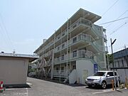 三日市町駅より徒歩14分 3階 築62年7ヶ月の賃貸物件