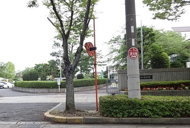 富田林市立藤陽中学校まで998m