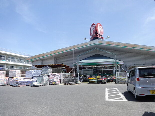 コメリハード&グリーン河内河南店まで627m
