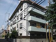 桂川駅より徒歩5分 4階 築37年5ヶ月の賃貸物件