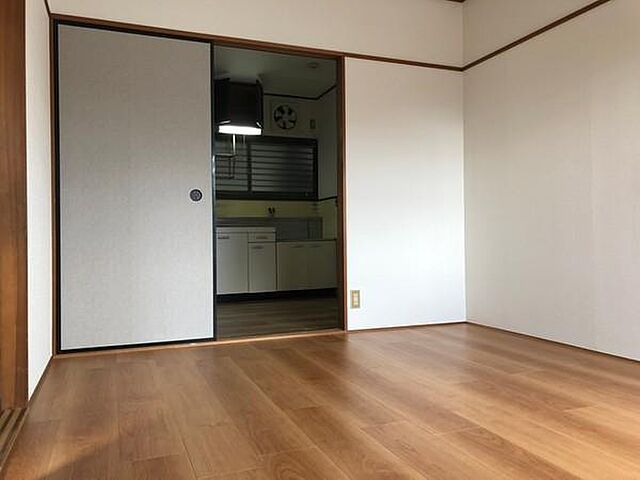 洋室
