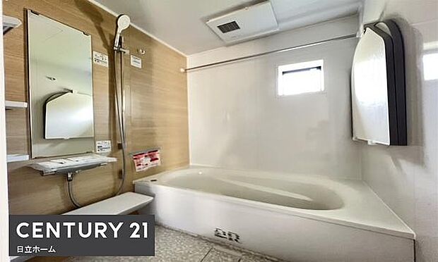 《浴室》　■ゆったりくつろげる癒しのバスルーム。