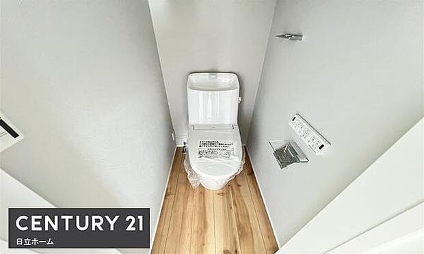 《トイレ》 ■清潔感のある落ち着いたトイレ。