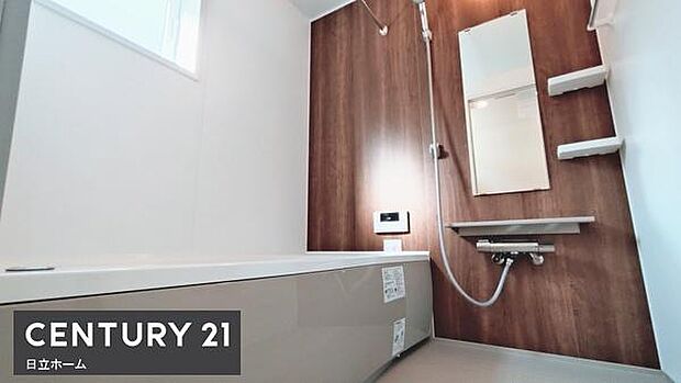 《浴室》　■ゆったりくつろげる癒しのバスルーム。