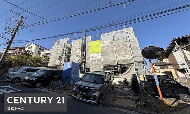 《現地》　■青い空と白い雲、気分が晴れる場所がここにあります。