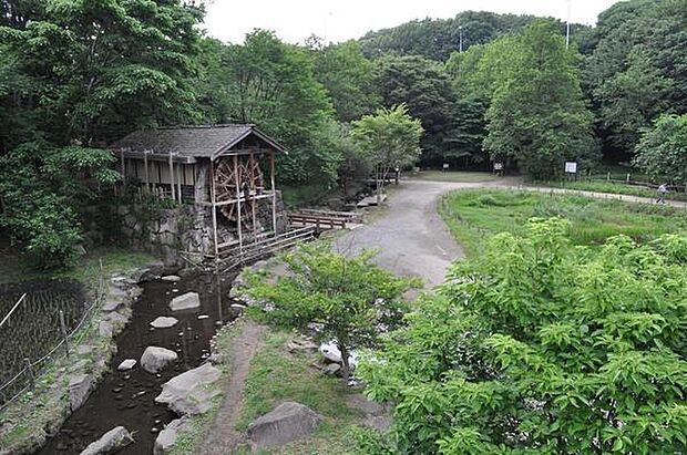 城山史跡公園まで2006m、歴史のある城山史跡公園です