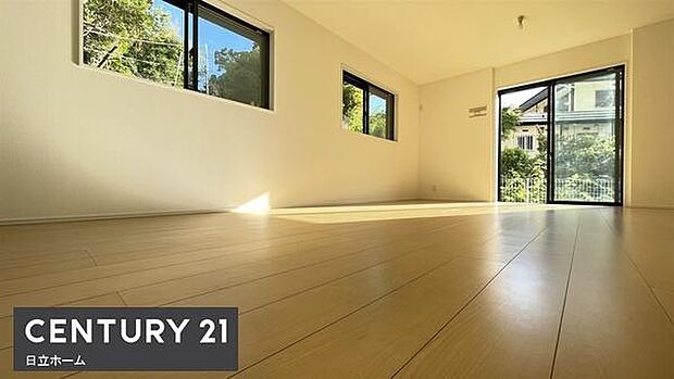 《リビングダイニング》　■上質な時間を育む暮らしのメインステージ。