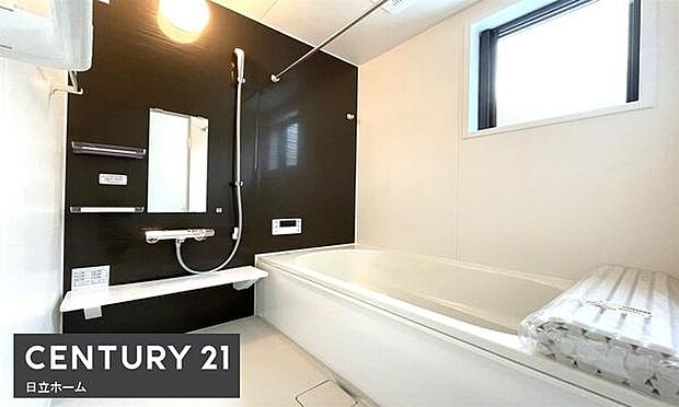 《浴室》　■ゆったりくつろげる癒しのバスルーム。