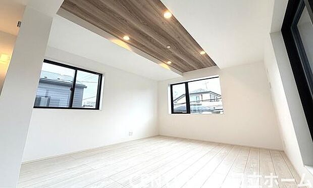 《リビングダイニング》 ■開放的で広いリビング。のびのびとくつろげるリビングは、家族のコミュニケーションの場としてみんなが集まる場所に。