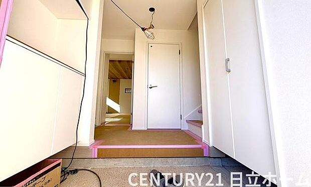 《玄関》　■品のある落ち着いた玄関