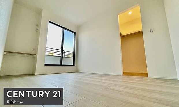 《洋室》 ■明るくスタイリッシュな空間になっています。