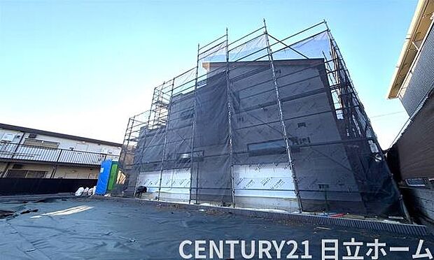 《現地》　■青い空と白い雲、気分が晴れる場所がここにあります。