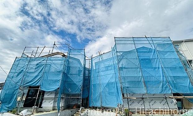 《現地》　■さわやかな風が渡りたっぷり陽光がふりそそぐ立地。